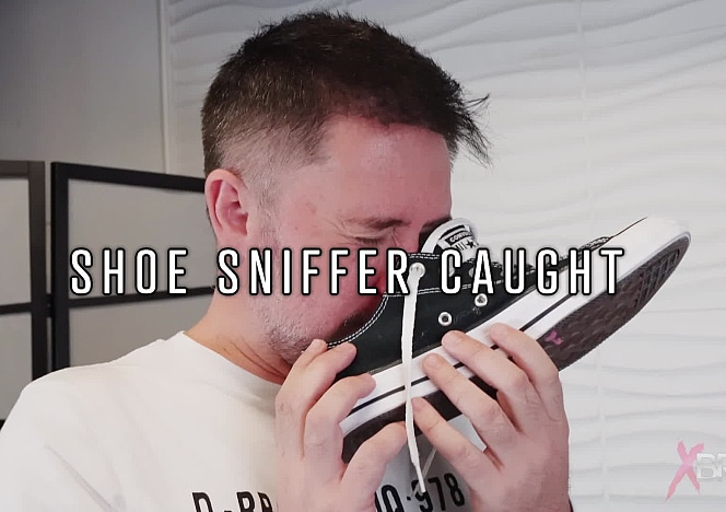 caitlyn-footsniffcaught